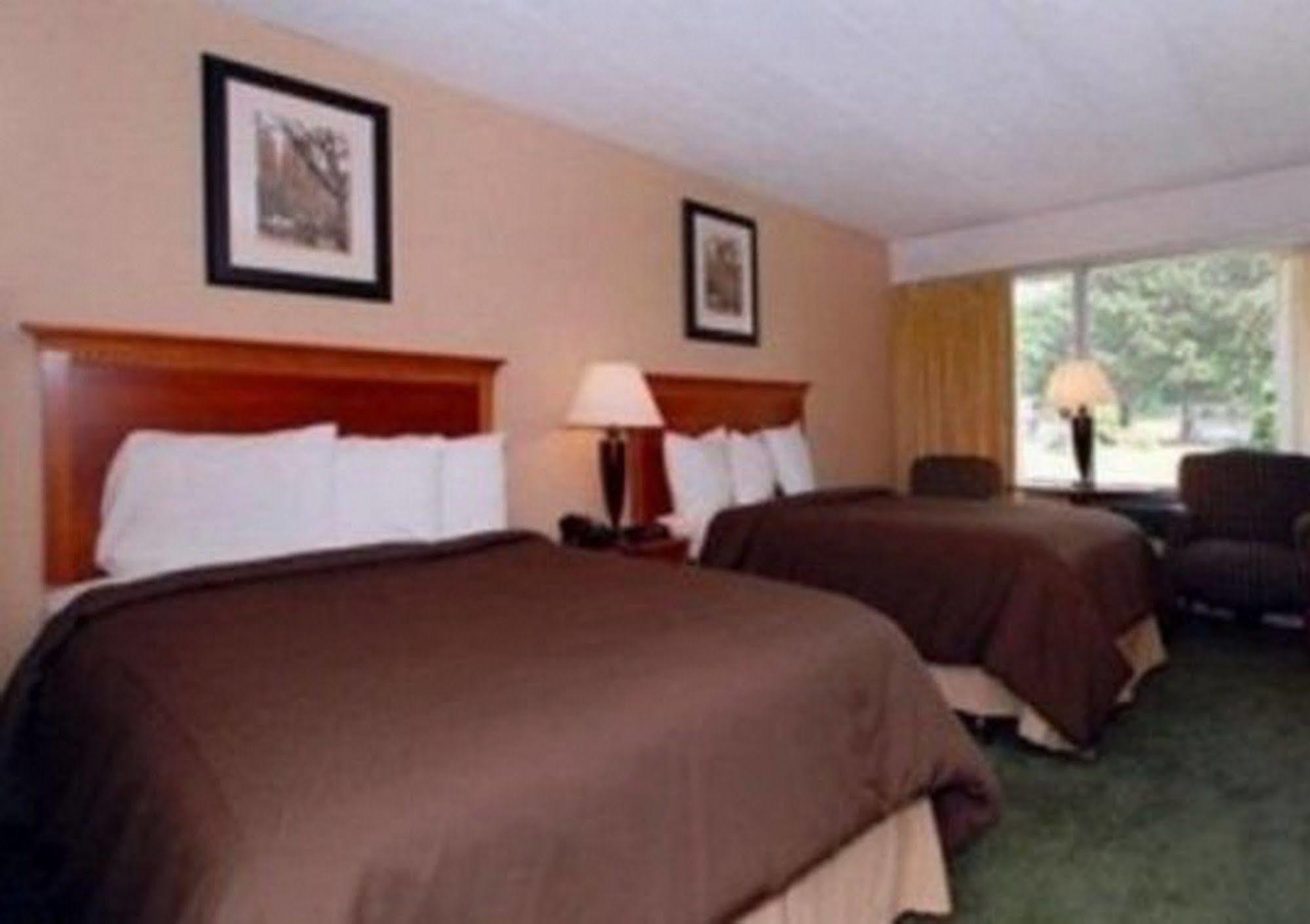 Newburgh Inn Habitación foto